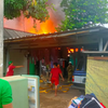 Lapak di Joglo Jakarta Barat Terbakar, 13 Unit Mobil Pemadam Dikerahkan!